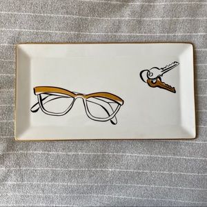 Kate Spade Daisy Place catch all tray - Like New!